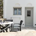 Adama's Naxos 4* Naxos City