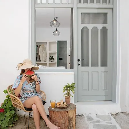 Adama's Aparthotel Naxos City