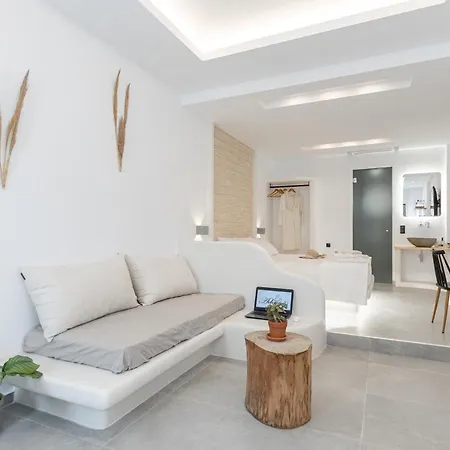 Adama's Aparthotel Naxos City