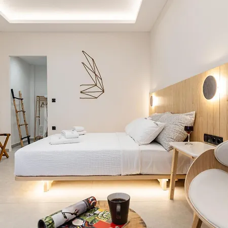 Adama's Aparthotel Naxos City
