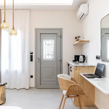 Adama's Aparthotel