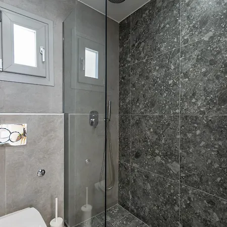 Adama's Naxos Lejlighedshotel 4*
