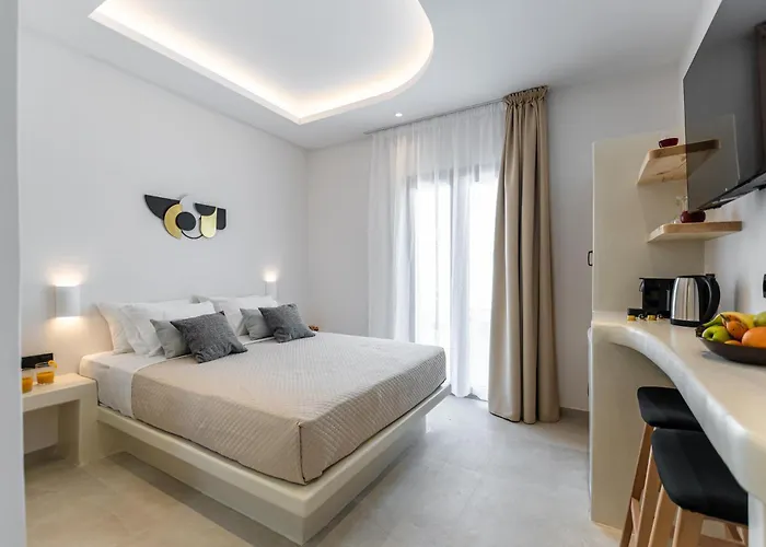 Апарт-отель Adama's Naxos Naxos City